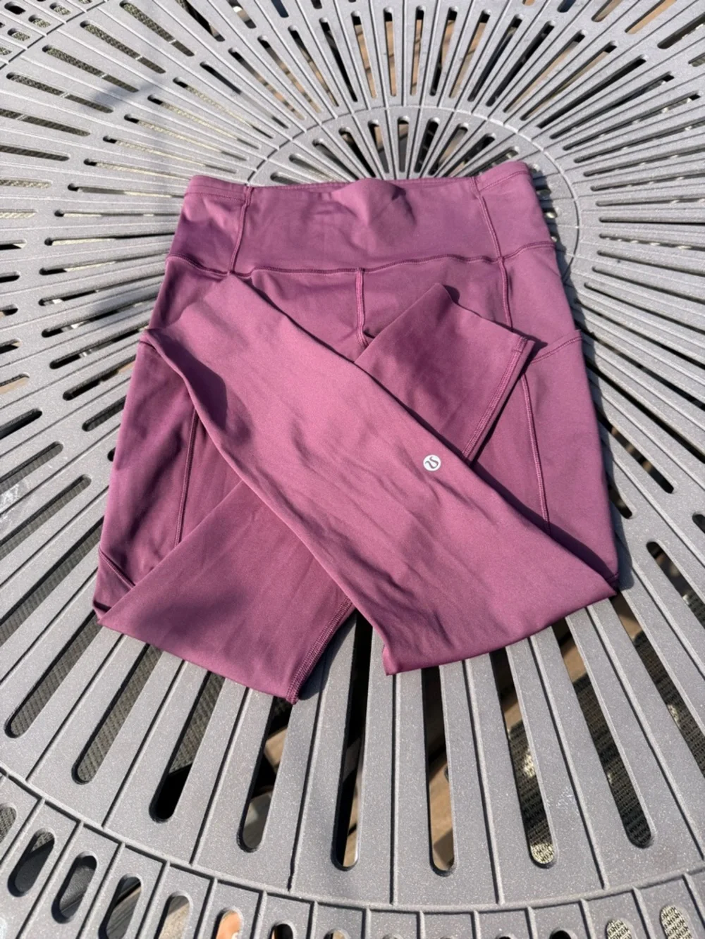 Lululemon Align High-Rise Leggings in Deep Plum, Sz 8, EUC - Picture 9 of 13